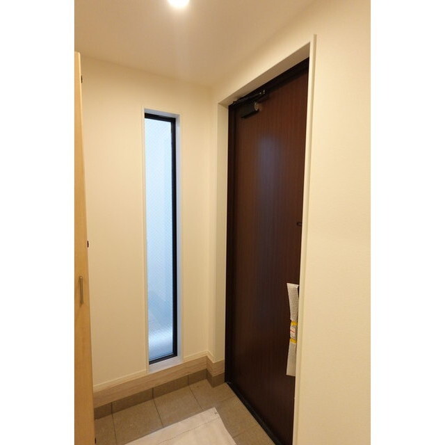 鹿浜4丁目戸建EAST 玄関