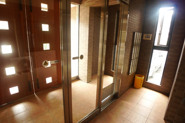 アランチェート0402号室 共用設備1