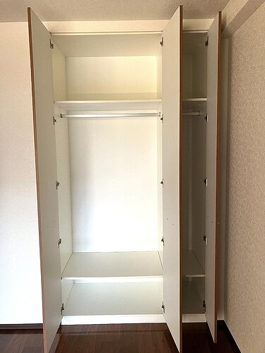 ライオンズ茅ヶ崎ザ・アイランズ【Ｉ街区】 クロゼット　※前回募集時2024年9月撮影