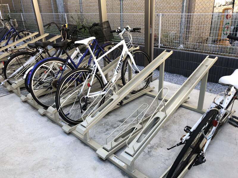 リブリ・ラヴィアンローズ・国立2階 部屋その他