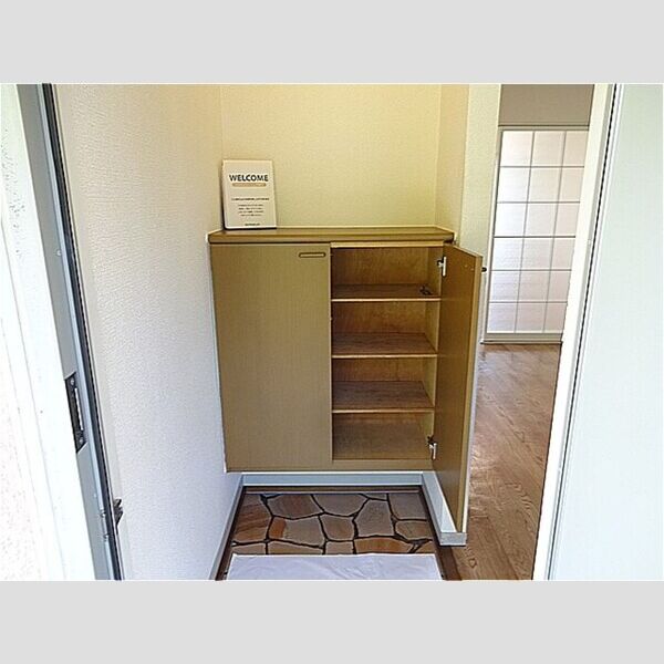 スターハイツ　AB シューズBOX