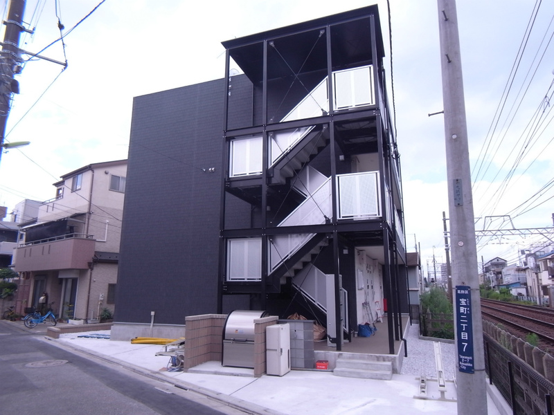 リブリ・エフエス宝町3階 外観