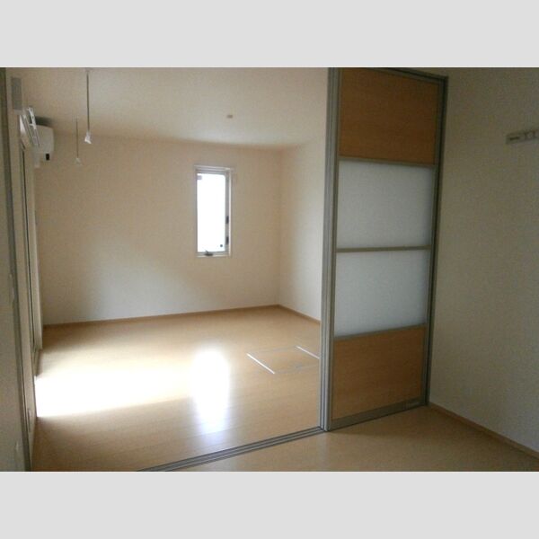 ラッキーベル　A103号室 洋室