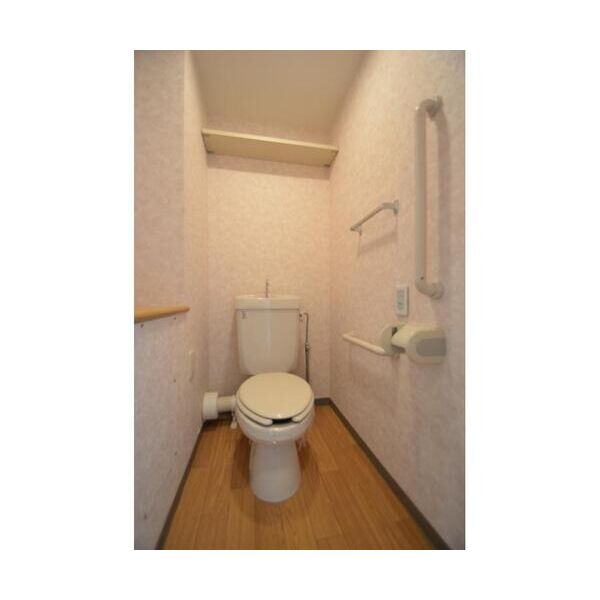 コーポレート武蔵境301号室 トイレ