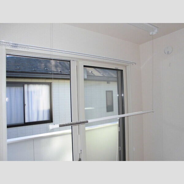 コーラル　A101号室 室内物干し