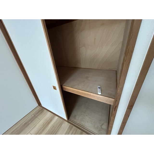 ステーションサイドビル201号室 内観