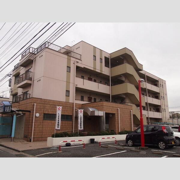 ティーワイパレス204号室 外観