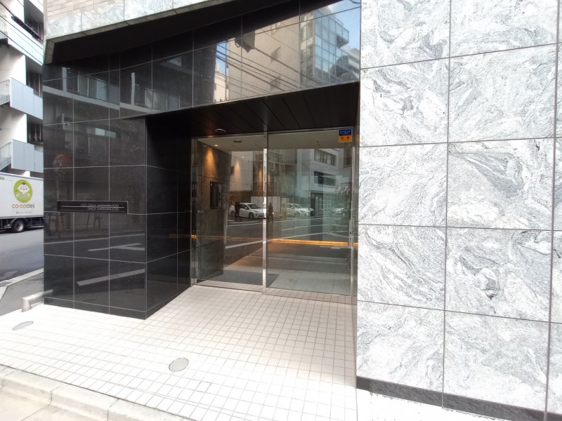 クレイシア神田淡路町8階 エントランス