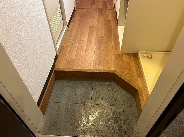 フェルテロアール祐天寺6階 玄関