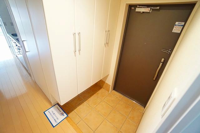 アーバンフラッツ町田14階 玄関