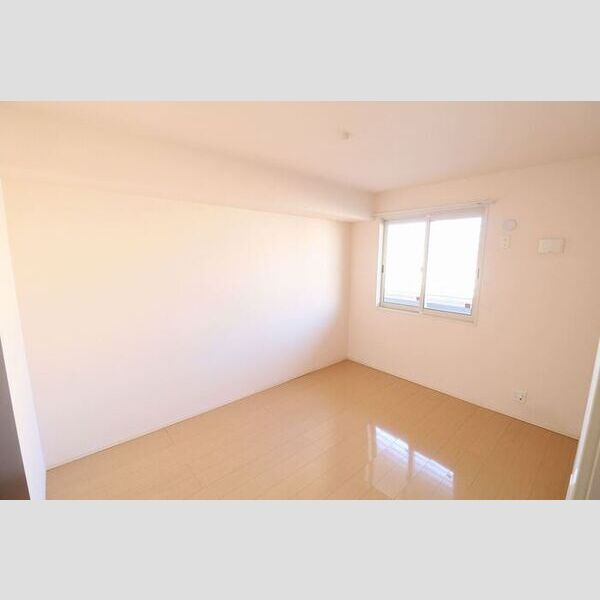 グラマードマレⅡ103号室 洋室