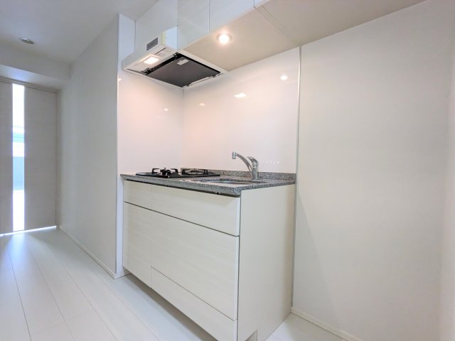 レスティア三軒茶屋601号室 キッチン