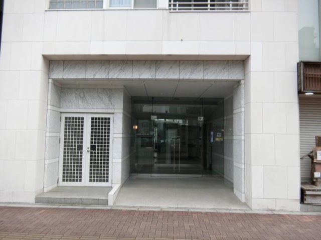 アクシルコート東中野 エントランス