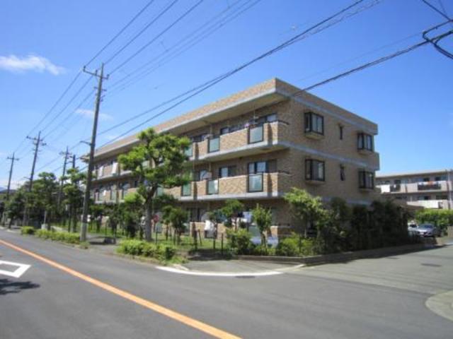 ヴィオレ湘南 南東向きで日当たり良好です。