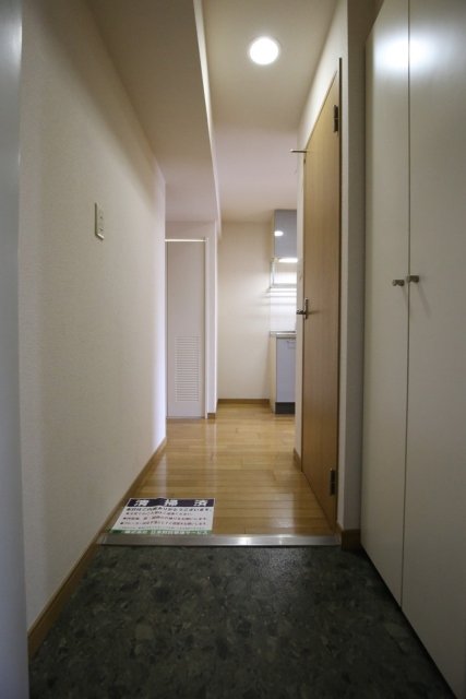 メゾン・ド・ヴィレ高輪 玄関