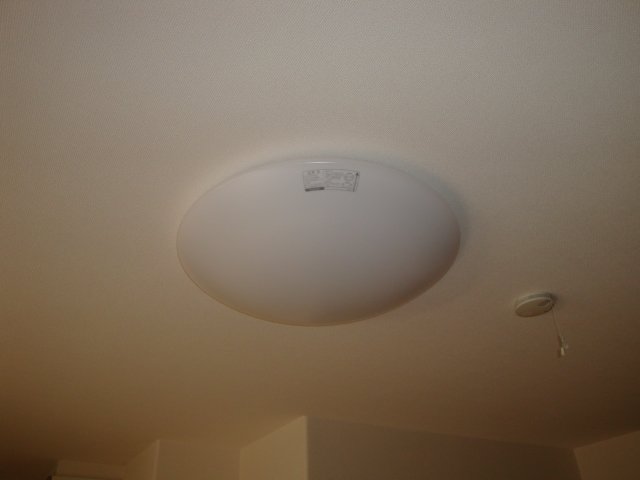 ボンヌール102号室 照明器具