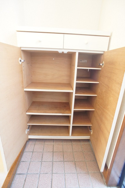 ビラおゆみ野0302号室 収納