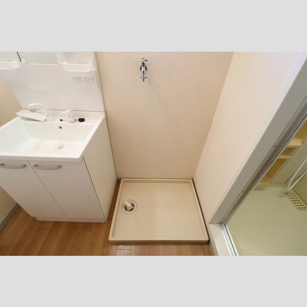 ヴィラモデルナ　B102号室 室内洗濯機置き場