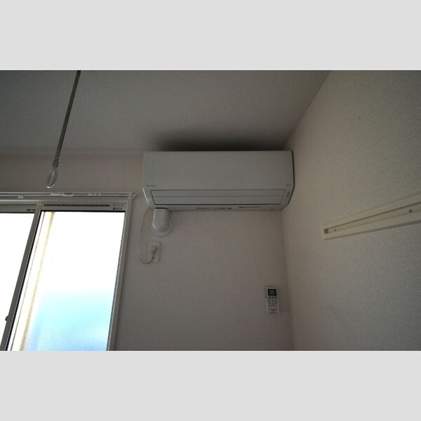 シャトレー町田202号室 高効率エアコン