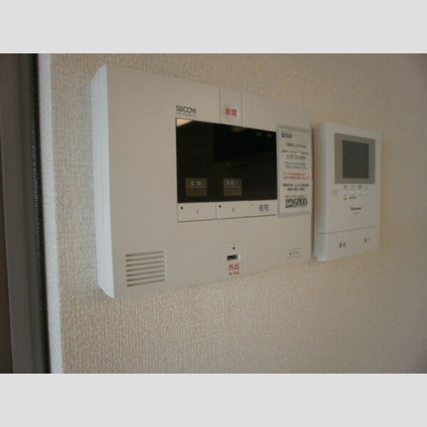 Bogor Residence302号室 防犯設備付き♪