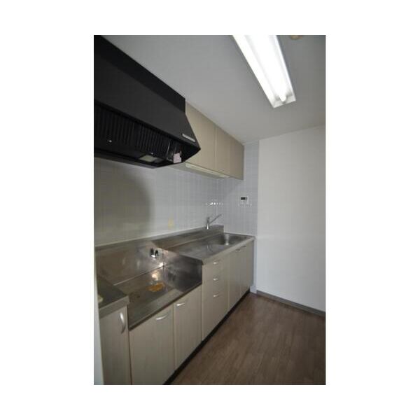 シャトーイノハナ403号室 同建物別部屋の参考画像