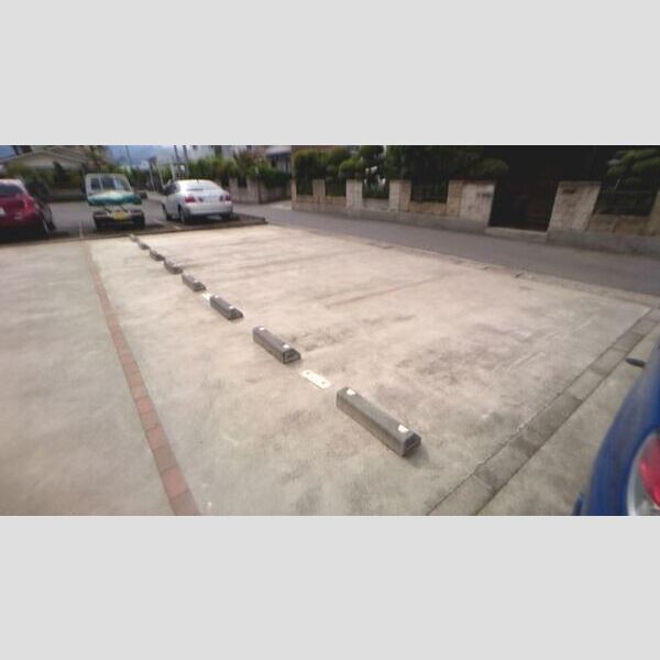 ガーデンヒルズ　EAST 駐車場