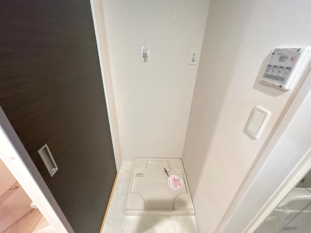 Ｆａｖｏｒ Ａｚｕｃｅｎａ202号室 洗濯機置場