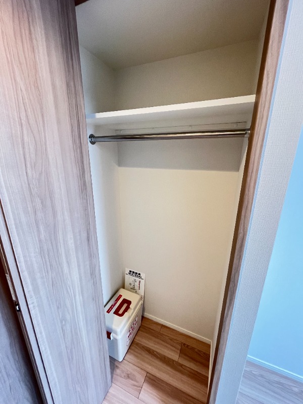 ラクラス南行徳4階 収納