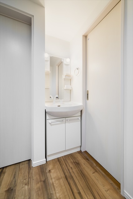 フォート・デルッシ3階 洗面