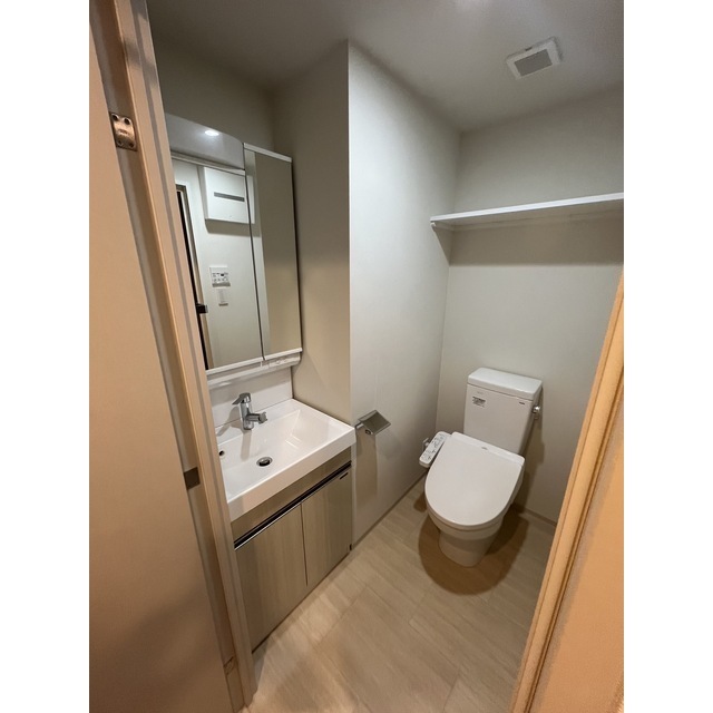 プレール・ドゥーク川口並木1006号室 内観