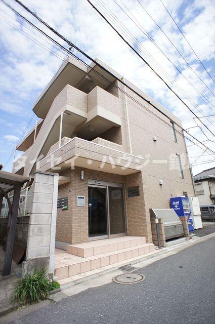 ルミエール・エタンセル0202号室 オートロック付きマンションです。