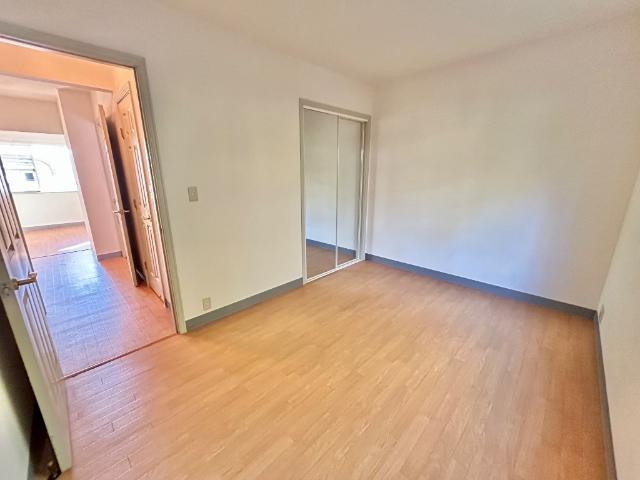 エスポアール 洋室