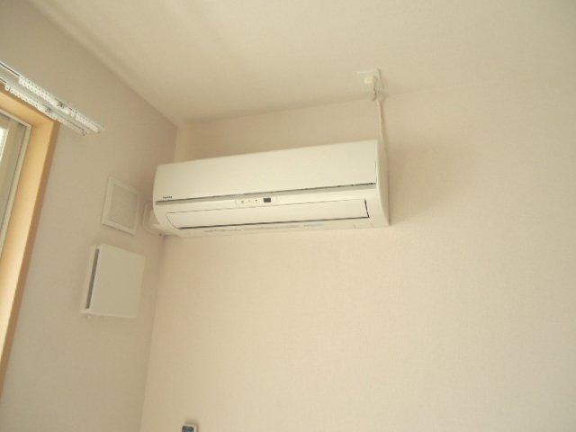 モア　グランディール・エヌ201号室 室内設備