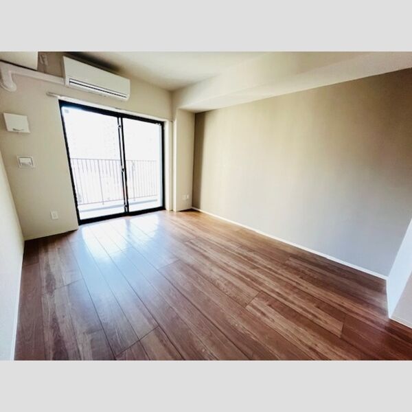 ファンディ平塚 洋室