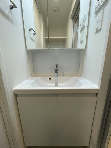 SYFORME MONZEN-NAKACHO205号室 ※同タイプ参考写真です（カラータイプが異なる場合がございます）