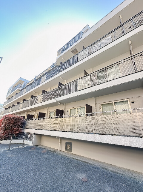 レジディア本郷菊坂プレイス4階 外観