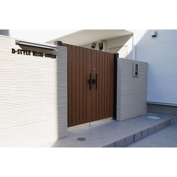 D-STYLE西大宮 エントランス