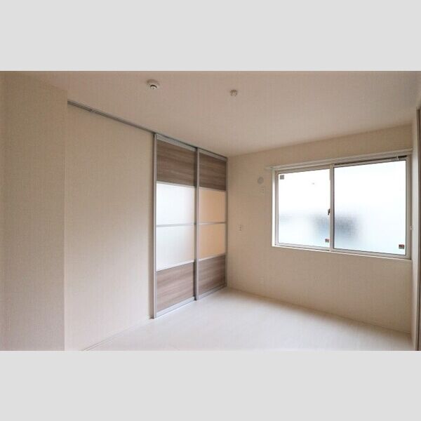 サイドガーデン南増尾　A棟101号室 洋室