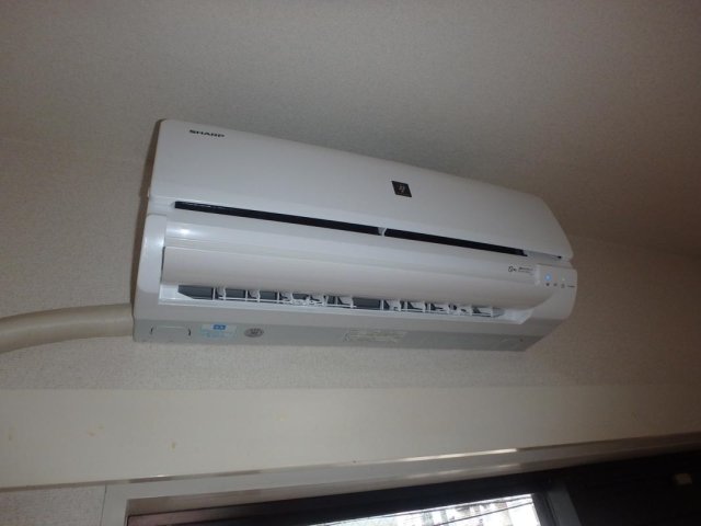ライオンズマンション都立家政第弐2階 エアコン