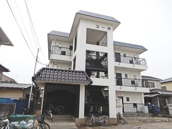 コーポ川間の外観画像