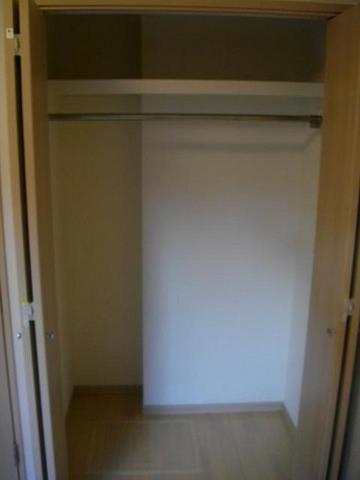 Ｌｕｍｉ　Ａｎｅｌａ 収納