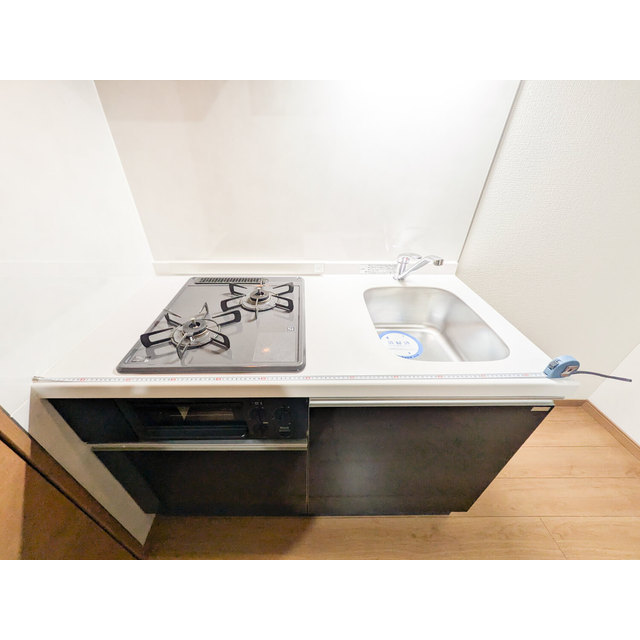 ＧＲＡＮ　ＰＡＳＥＯ舎人0103号室 シンク・コンロ