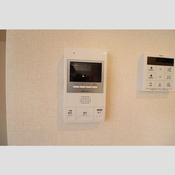 サンモール　クレスト202号室 TVインターホン