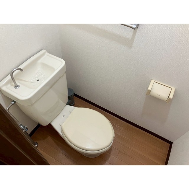 ファミーユ松田 トイレ