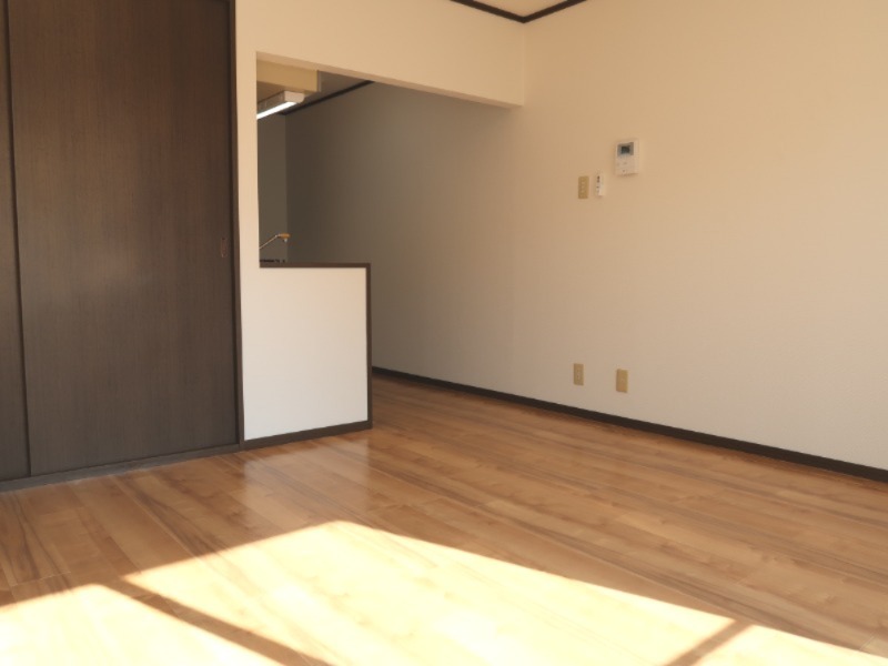 コスモ鎌ヶ谷 内観