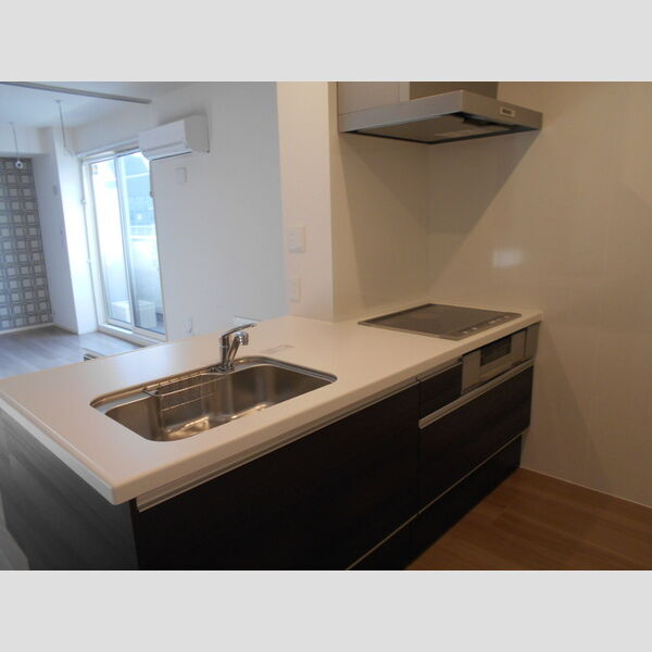 アヴニール301号室 IHキッチン