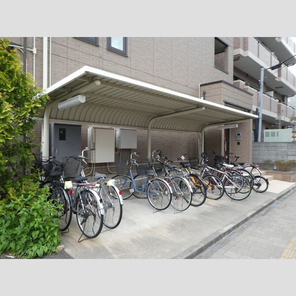 アルコバレーノ 駐輪場