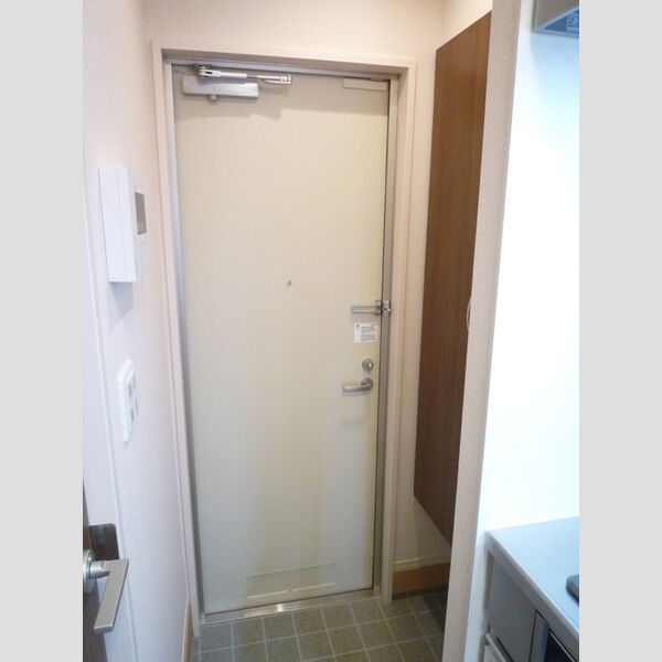 Bright Halu 　west 玄関