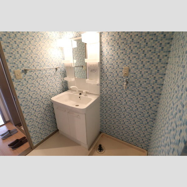 トマトノワ105号室 洗髪洗面化粧台