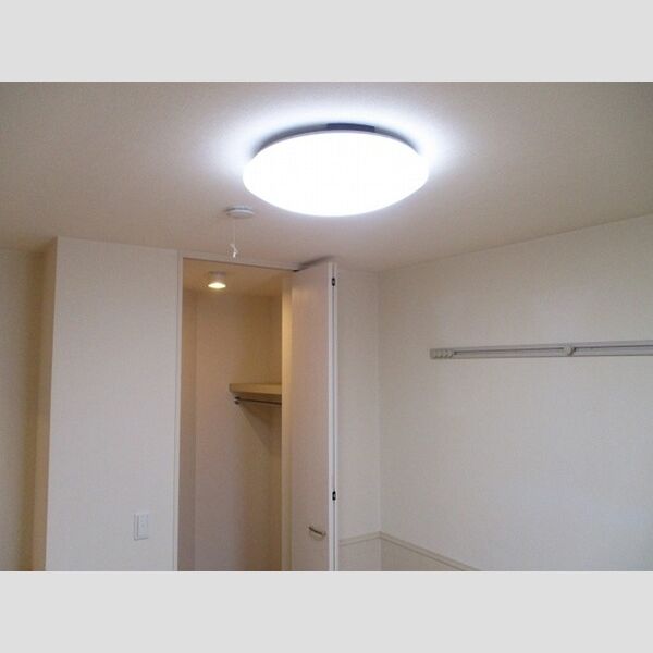 コンフォレスト 照明付